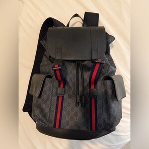 Gucci GG Supreme Canvas Backpack